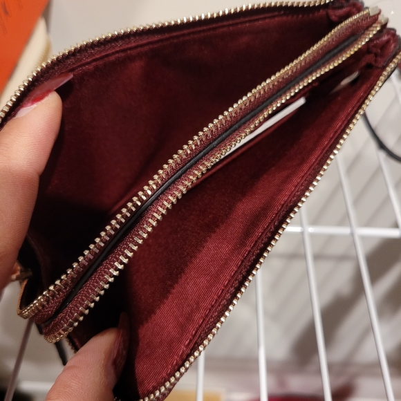 Coach Wallet - Picture 4 of 5